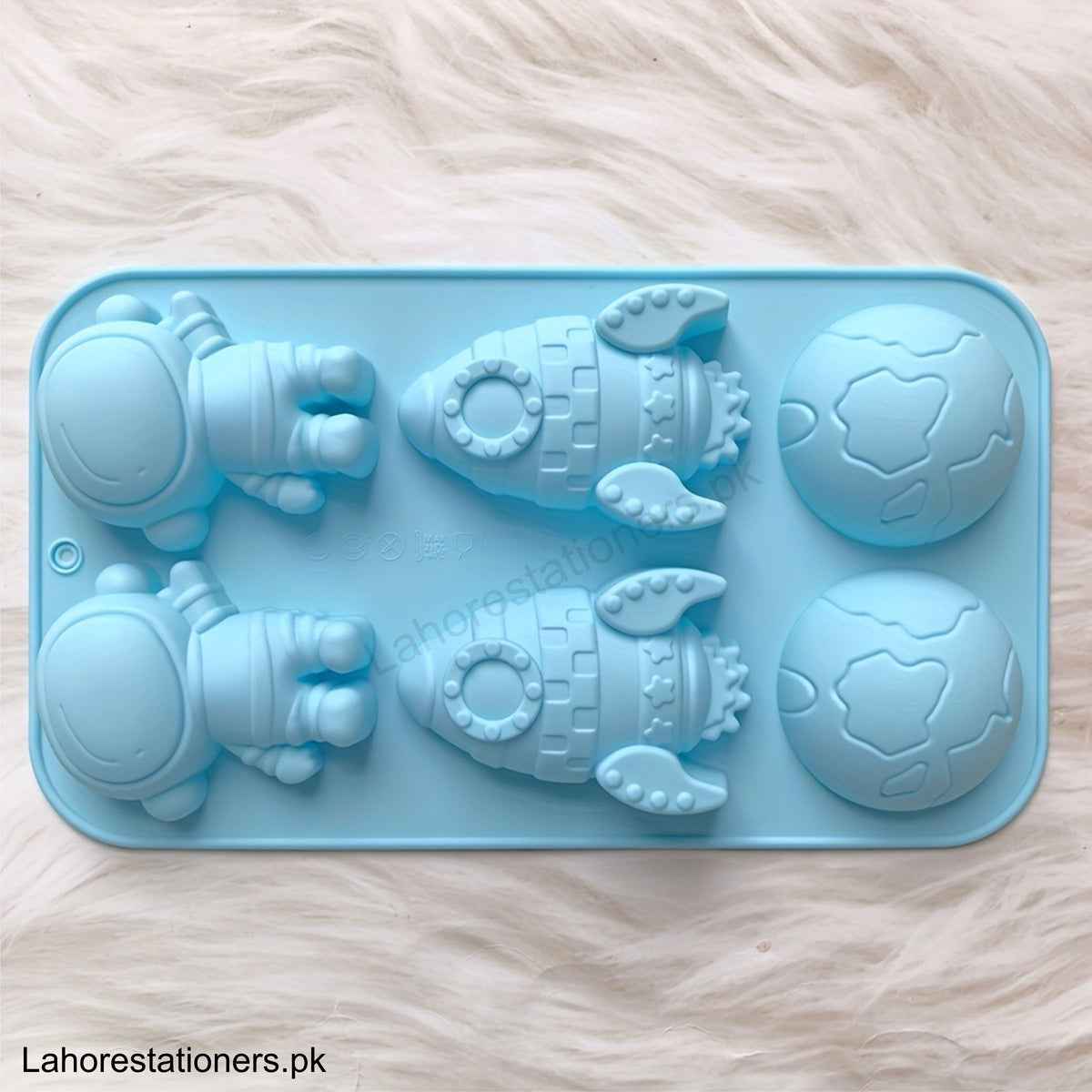 kiddo art Rocket Earth Silicone Mold for Chocolate, Cement, Concrete, Plaster & Crafts